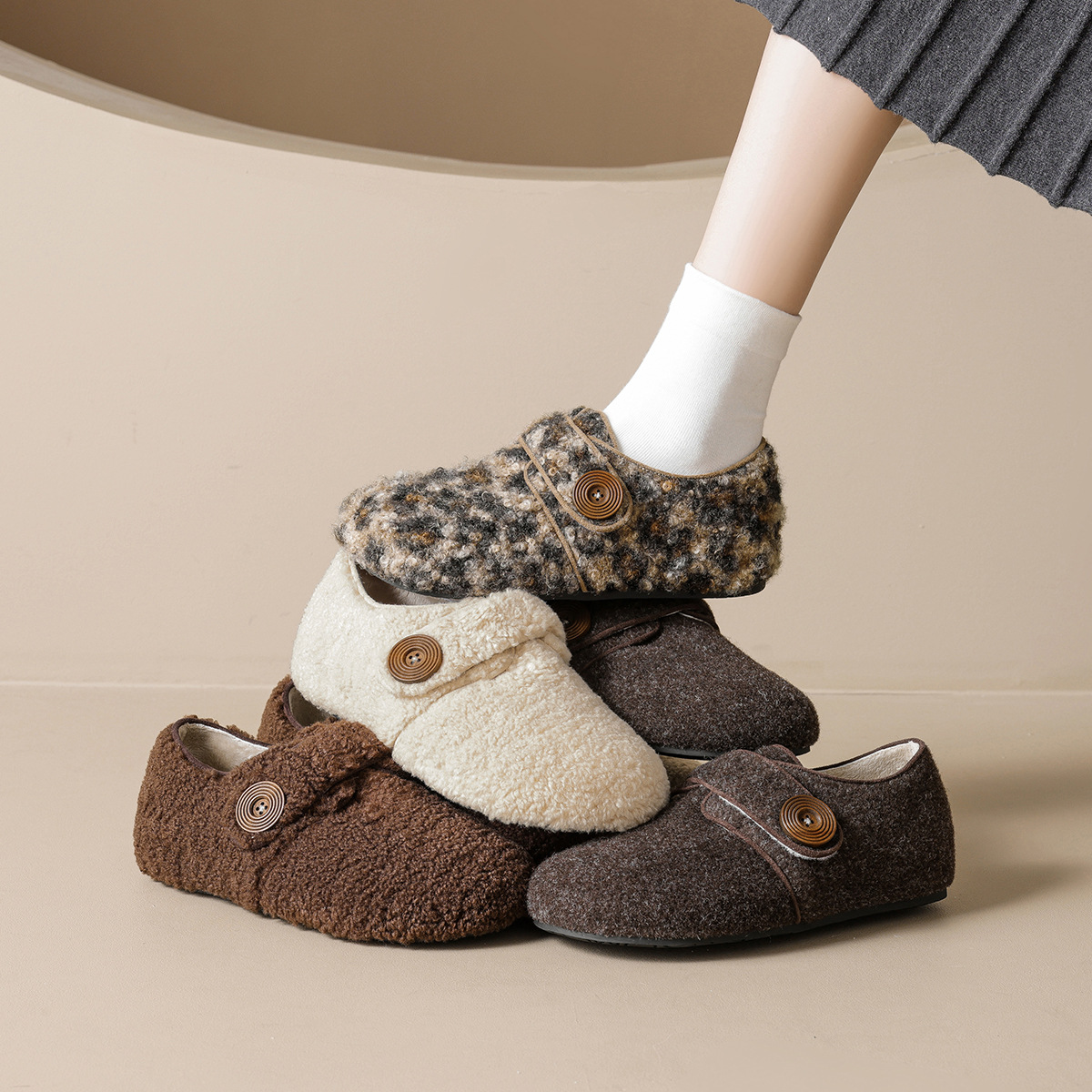 WW-YW2852 | Suede & Cork Winter Shearling Fur-Lined - Jinjiang Wideway Import & Export Co., Ltd.