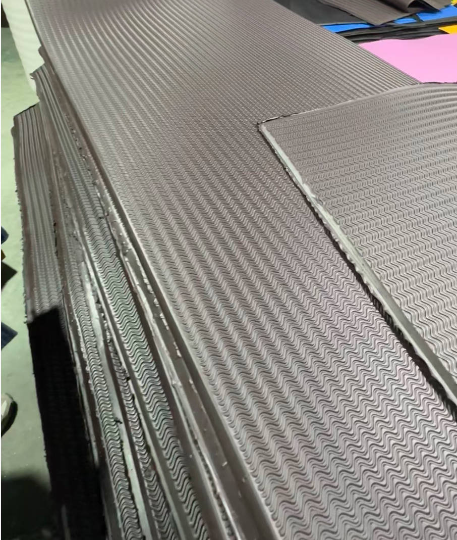 WW-WR10 | Custom EVA & Rubber Outsole Sheets / Pre-Cut view 2
